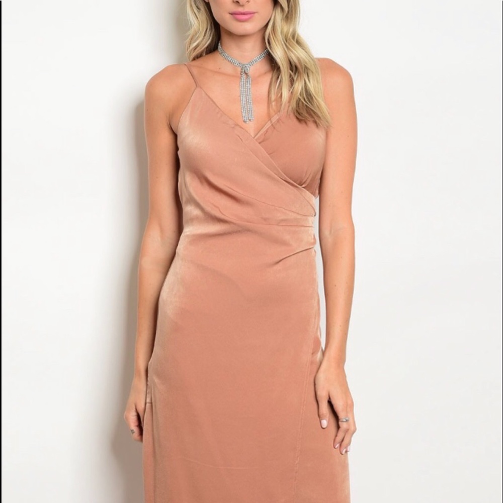 Ling Satin dress